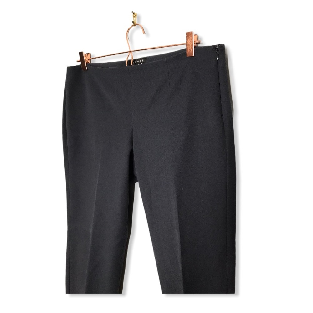 Theory | Navy Blue Belisa Slim Cropped Twill Pants - Picture 3 of 12